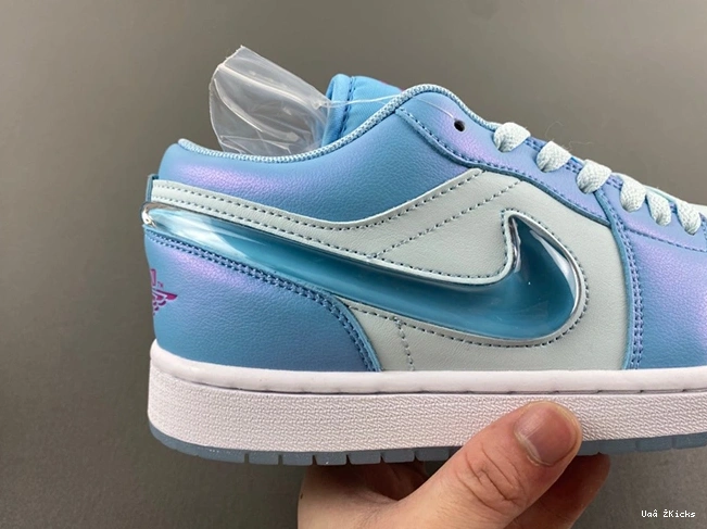FN7366-400 Blue Jordan  Low 1 Aquarius 33 SE (GS) Resilient 0827
